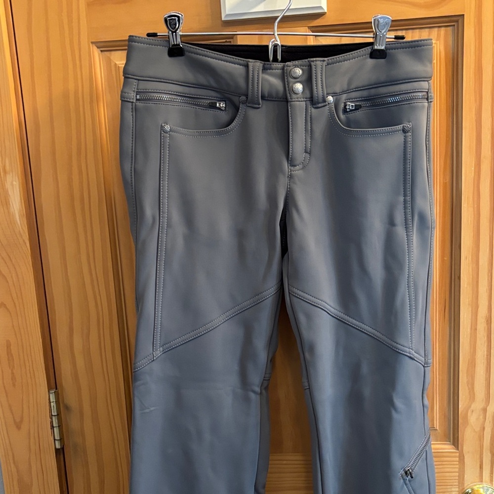 Athleta Women’s Gray Bootcut Calaveras Soft Shell Fleece Lined Snowboard Pants
